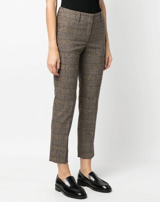 Straight-leg trousers